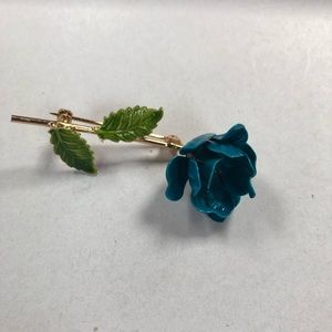 Vintage Enamel Flower Brooch